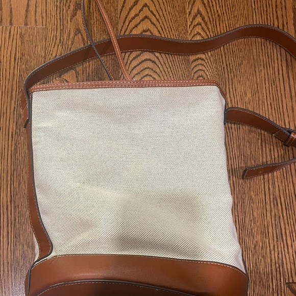 MNG (Mango) Canvas bucket bag - Picture 2 of 3